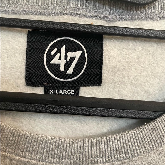 New York Giants Legacy Crewneck Sweatshirt - Picture 3 of 5